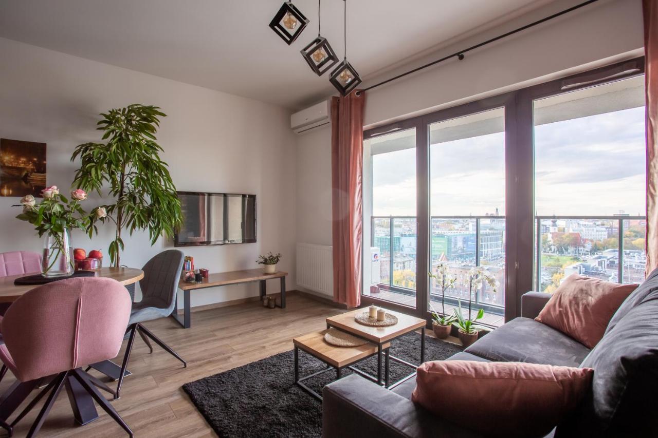 Glamour Apartment City View Вроцлав Екстер'єр фото